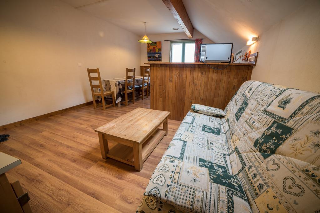 Chalet Les Moineaux Chambres D'Hotes Jausiers Luaran gambar